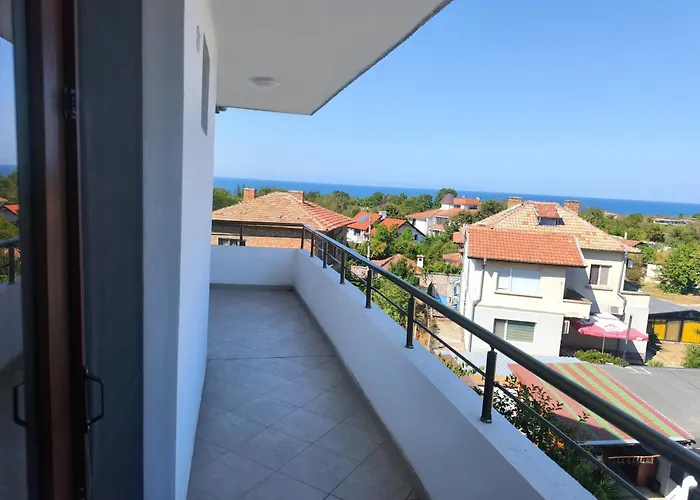 Yanevi * 切尔诺莫雷茨