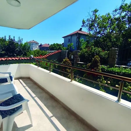 דירה Yanevi צ'רנומורץ