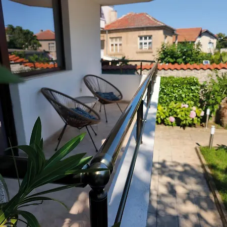 Appartement Yanevi