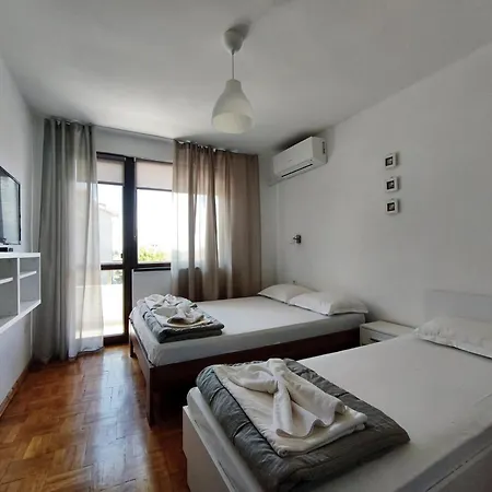 Apartamento Yanevi Chernomorets