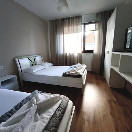 Appartement Yanevi *
