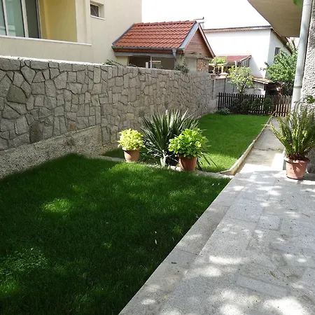 Appartamento Yanevi